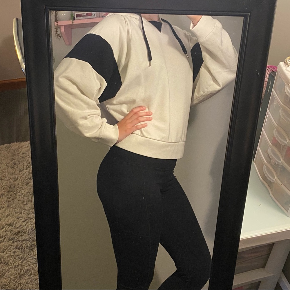 Gap Cropped Hoodie